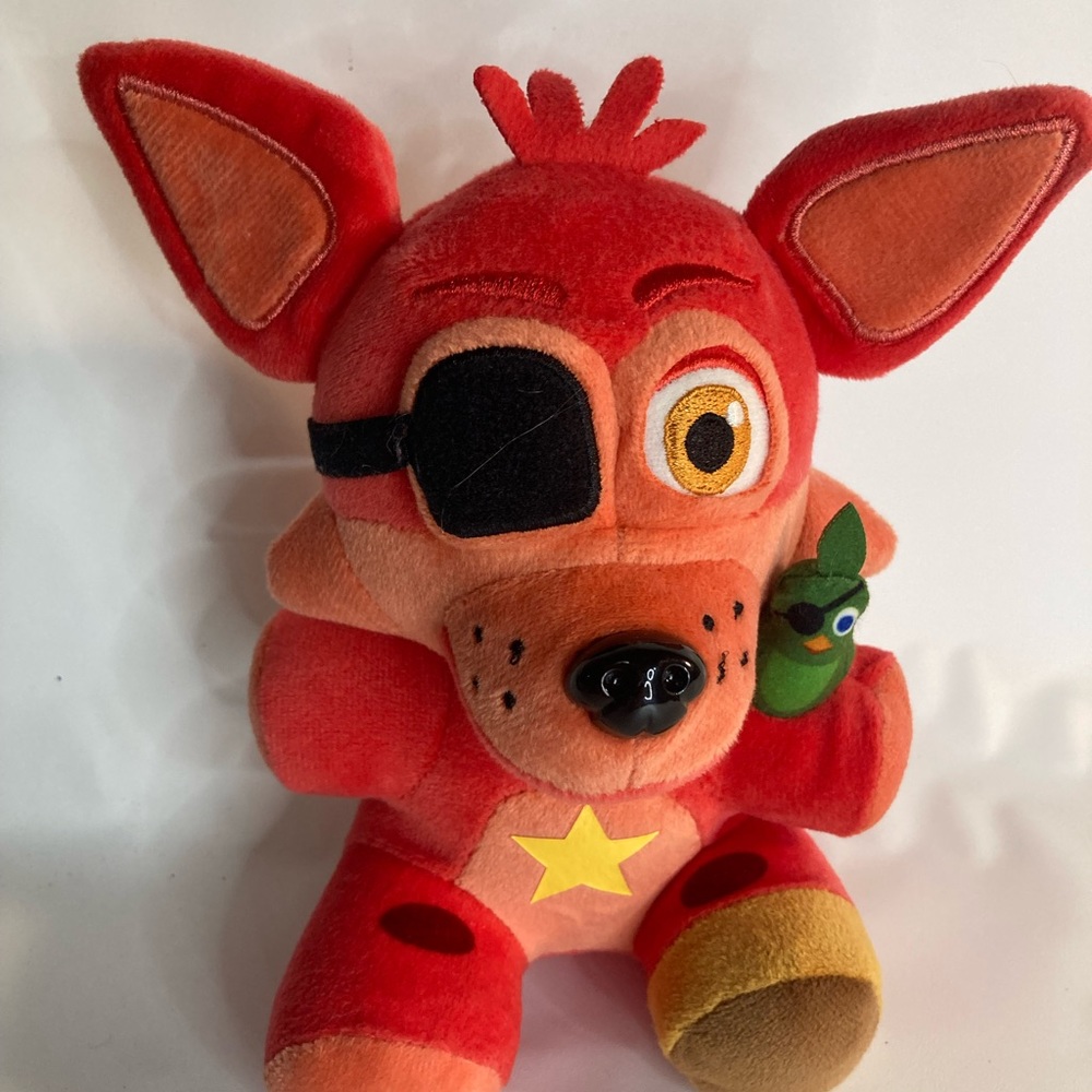 Five Nights at Freddy's Plush Pizza Simulator Foxy FNAF 8"
